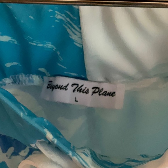 🔥$5 SALE!. Beyond this plane fab wide leg summer pants sz M-L - Picture 4 of 9